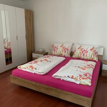 Apartmán 2 Im Grunen Herzen Von *